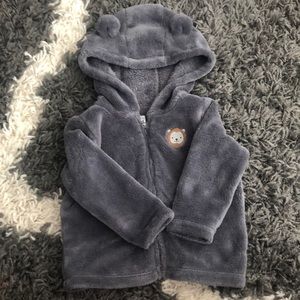 Zip-up hooded soft sweater/jacket